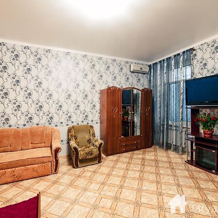 Apartment On Derybasivska 19 敖德萨 外观 照片